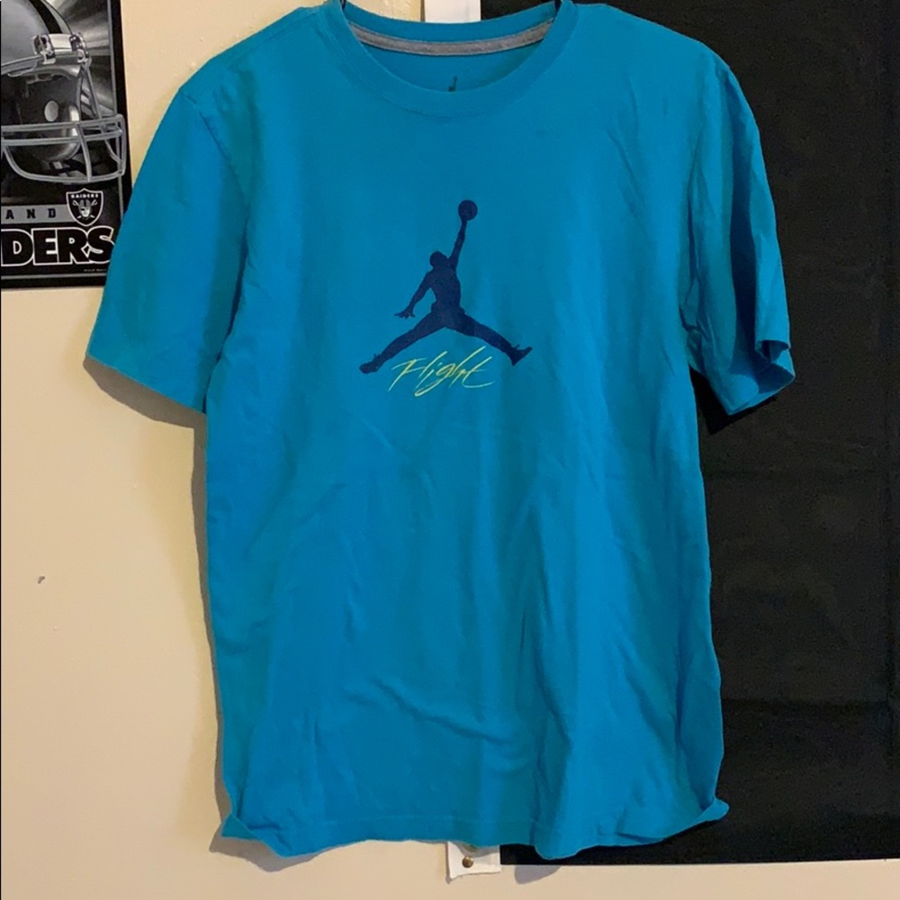 Men’s Jordan shirt
